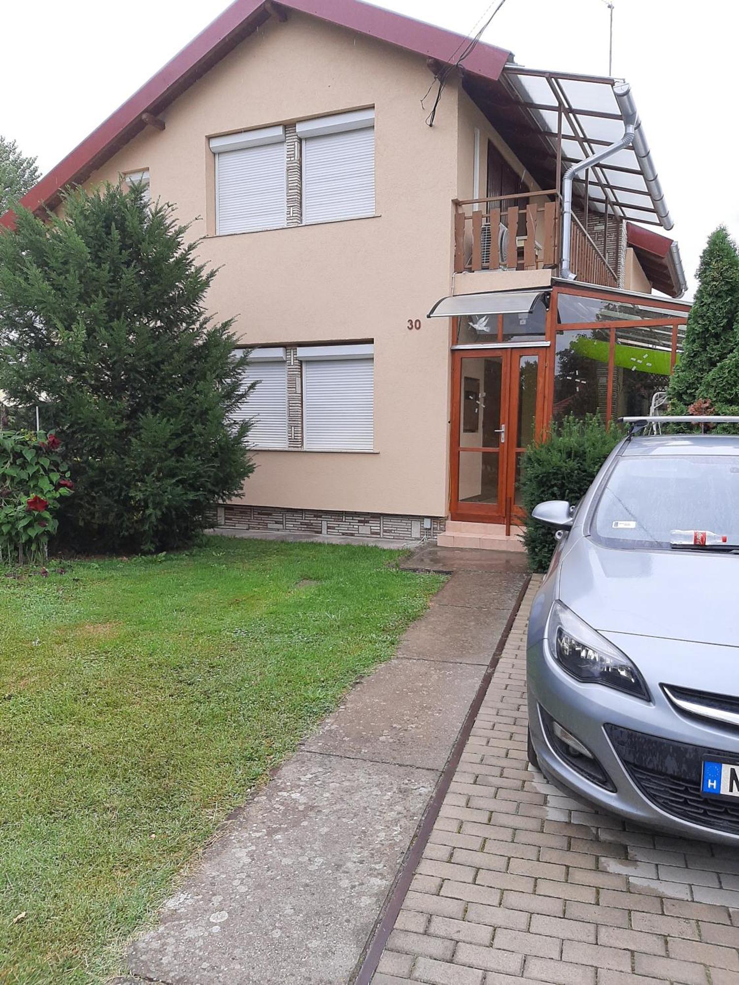 فندق Agancs Vendeghaz Balatonszárszó المظهر الخارجي الصورة